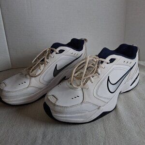 Nike Air Monarch IV White Navy Size 13 Dad Shoes Comfort casual mens sneakers